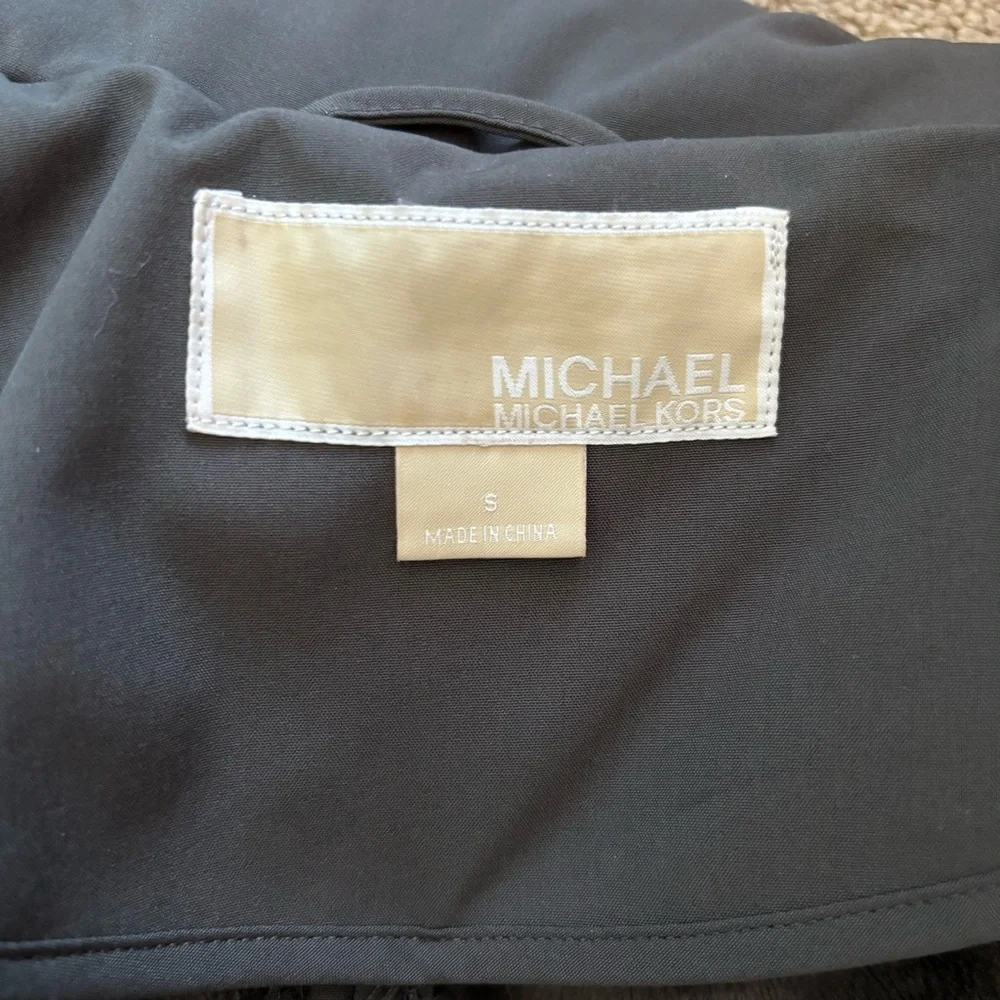 MICHAEL Michael Kors Belted Softshell Jacket in Dark Charcoal Grey Size Small